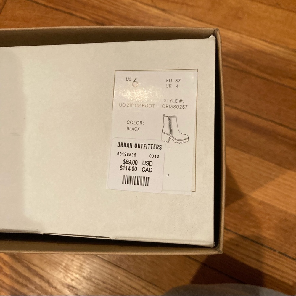 UO Zip Up Boot - Picture 9 of 9